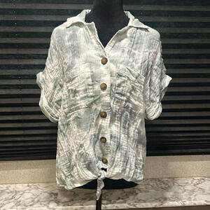 Dip Women’s White & Green Soft Tie Dye Collared SS Button Front Tie Shirt‎ Large